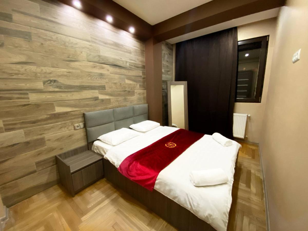 Superior Apartment On Kostava 트빌리시 외부 사진